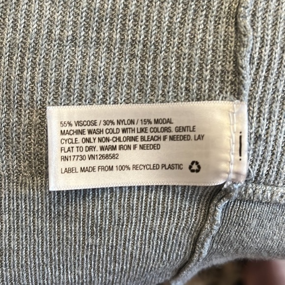 A New Day Gray Knit Open Front Drape Cardigan Size Medium - Picture 8 of 8